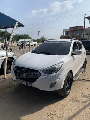 Hyundai Tucson Limited AWD 2013 White