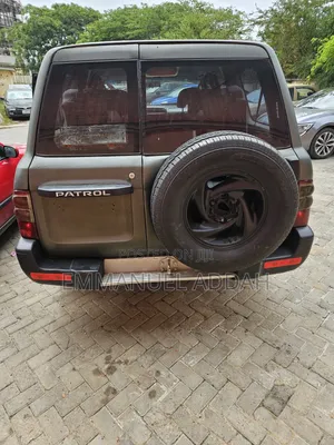 Nissan Patrol 2003 Gray