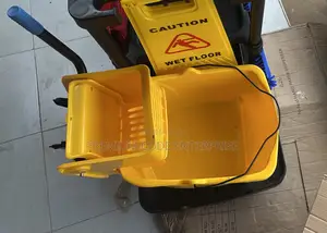 32 Liter Industrial Mop Bucket, Yellow