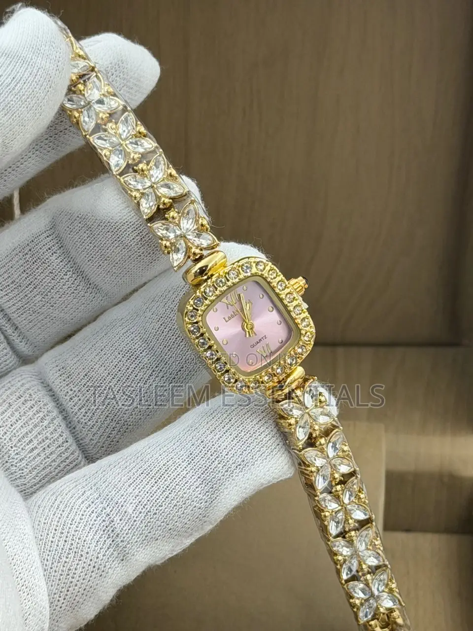 Ladies Wrist Watch