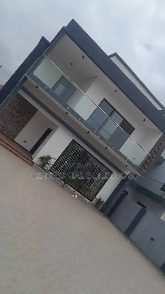 4bdrm House in Testimonial Building, Ghana Flag for sale