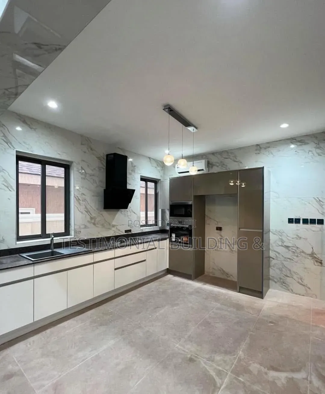 4bdrm House in Testimonial Building, Ghana Flag for sale