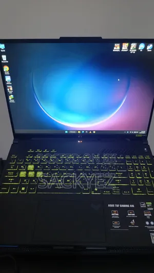 Laptop Asus TUF Gaming A16 16GB AMD Ryzen 7 SSD 1T