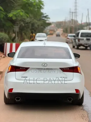 Lexus IS 300 AWD 2016 White
