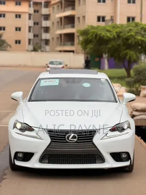 Lexus IS 300 AWD 2016 White