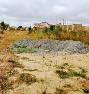 4bdrm House in Kas, Accra Metropolitan for sale