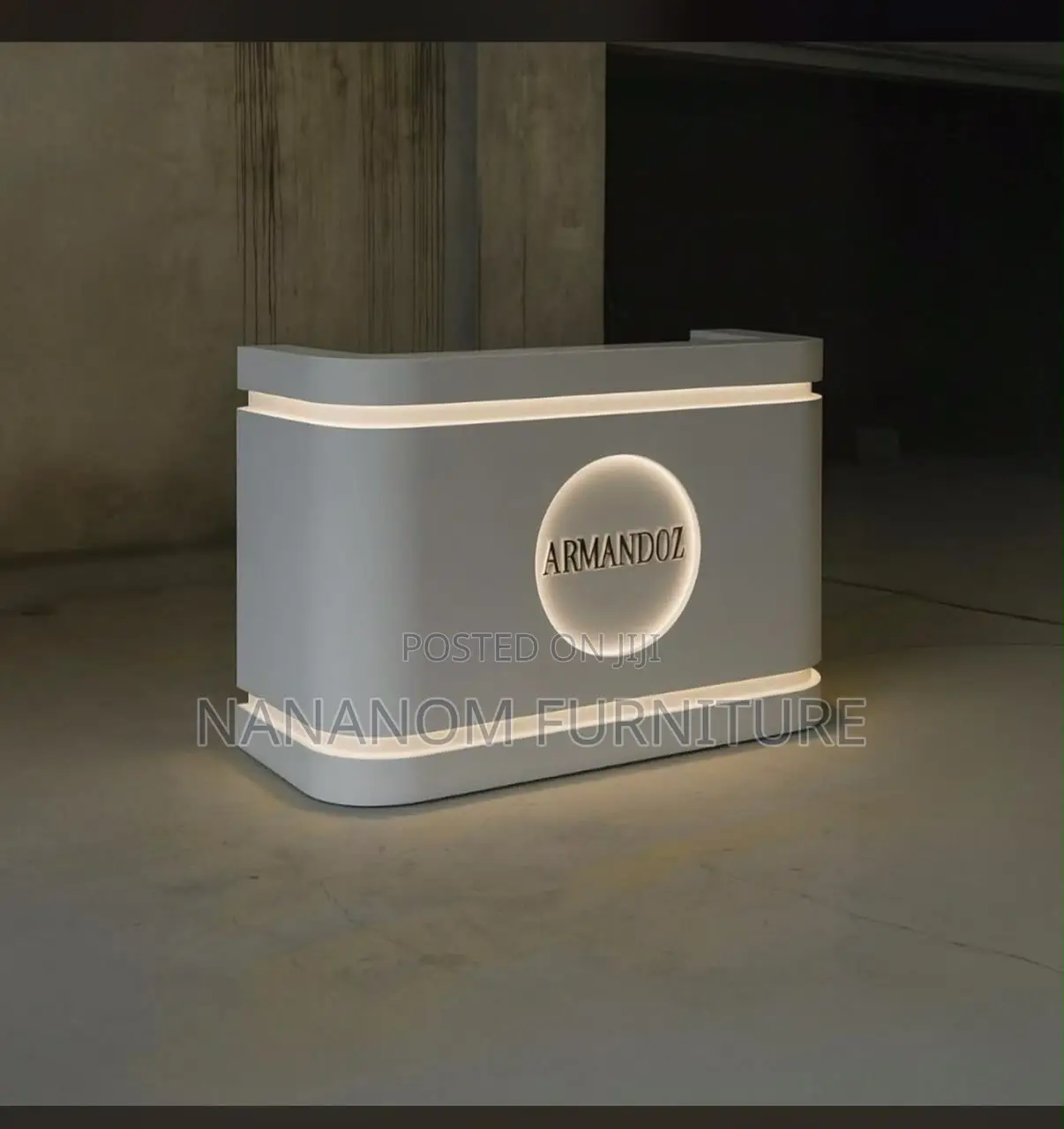 Luxury Spray Reception Desk