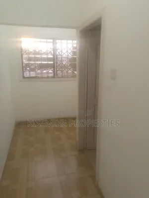 2bdrm Apartment in Kismike Investment, Nyanmekye for rent
