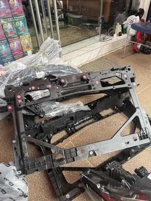 Toyota Yaris IA Radiator Support