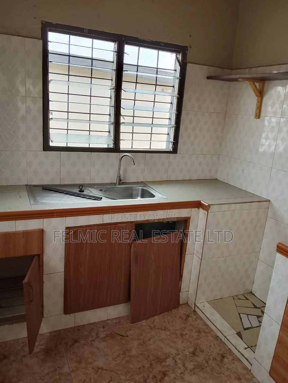 3bdrm Apartment in Felmic Real Estate, Ofankor for rent