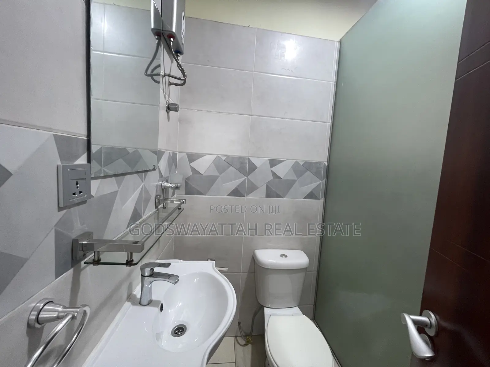 2bdrm Apartment in East Legon, Adjiriganor for rent
