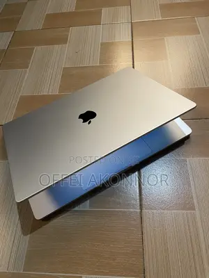 Laptop Apple MacBook Pro 2023 M3 Pro 18GB Apple M3 Pro SSD 512GB