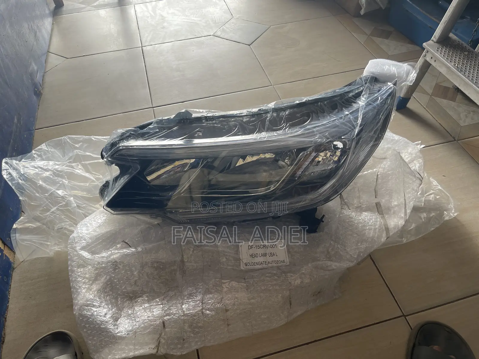 CR-v 15 Headlight