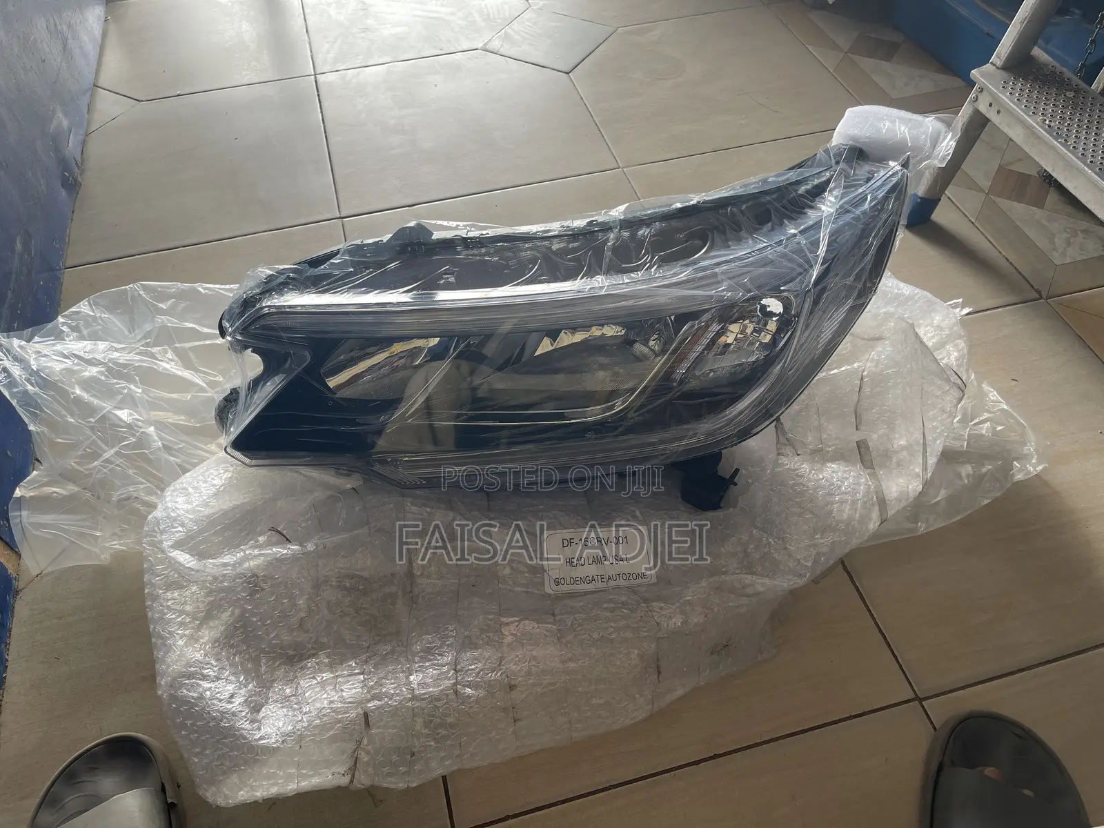 CR-v 15 Headlight