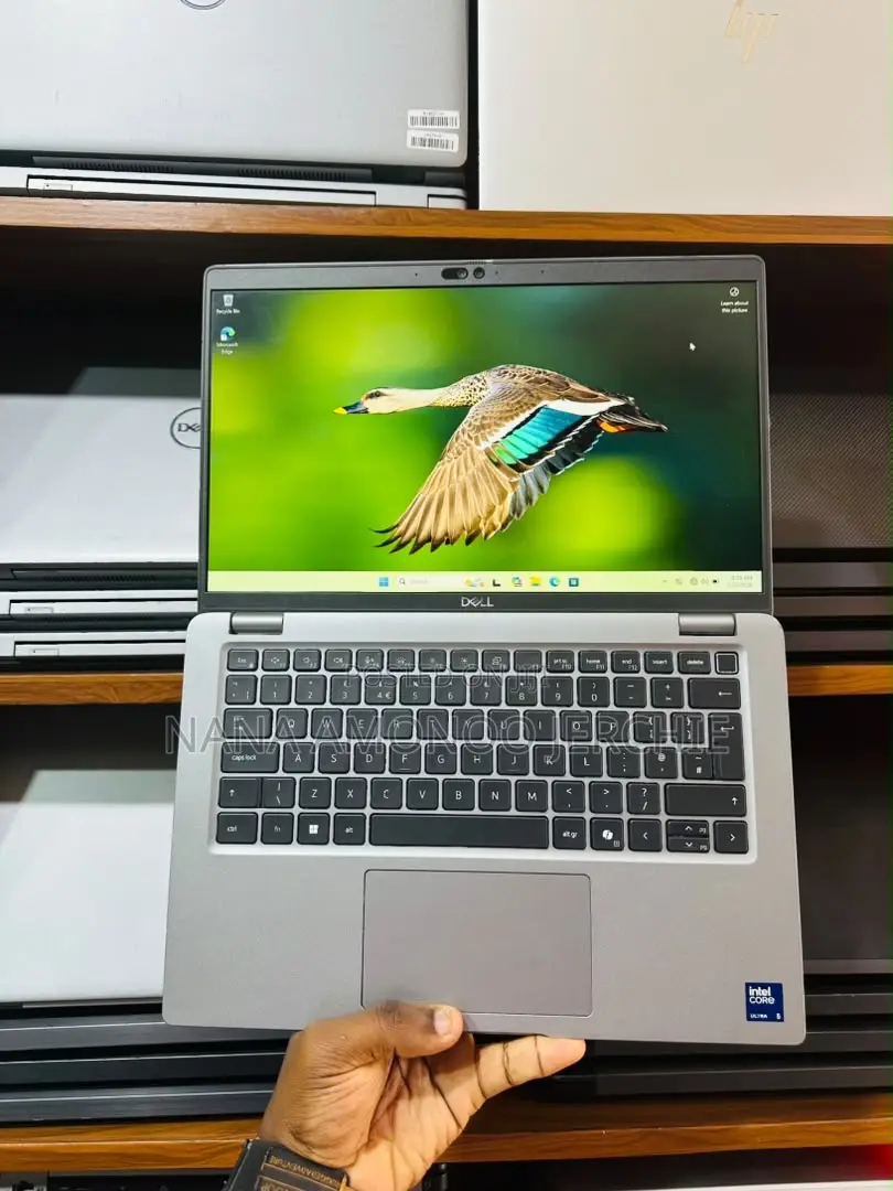 Laptop Dell Latitude 5450 8GB Intel Core Ultra 5 SSD 256GB