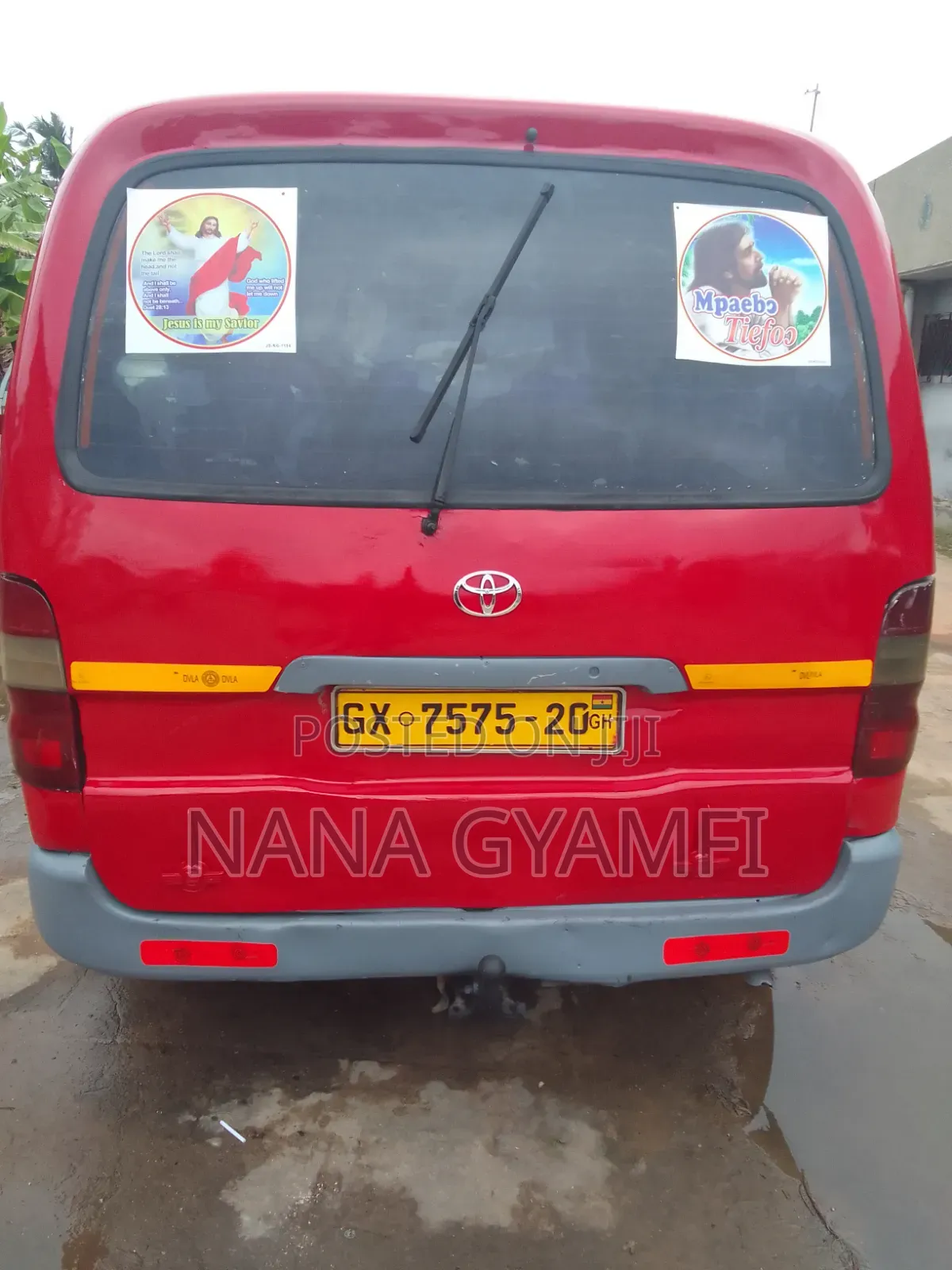Toyota HiAce 2008 Red