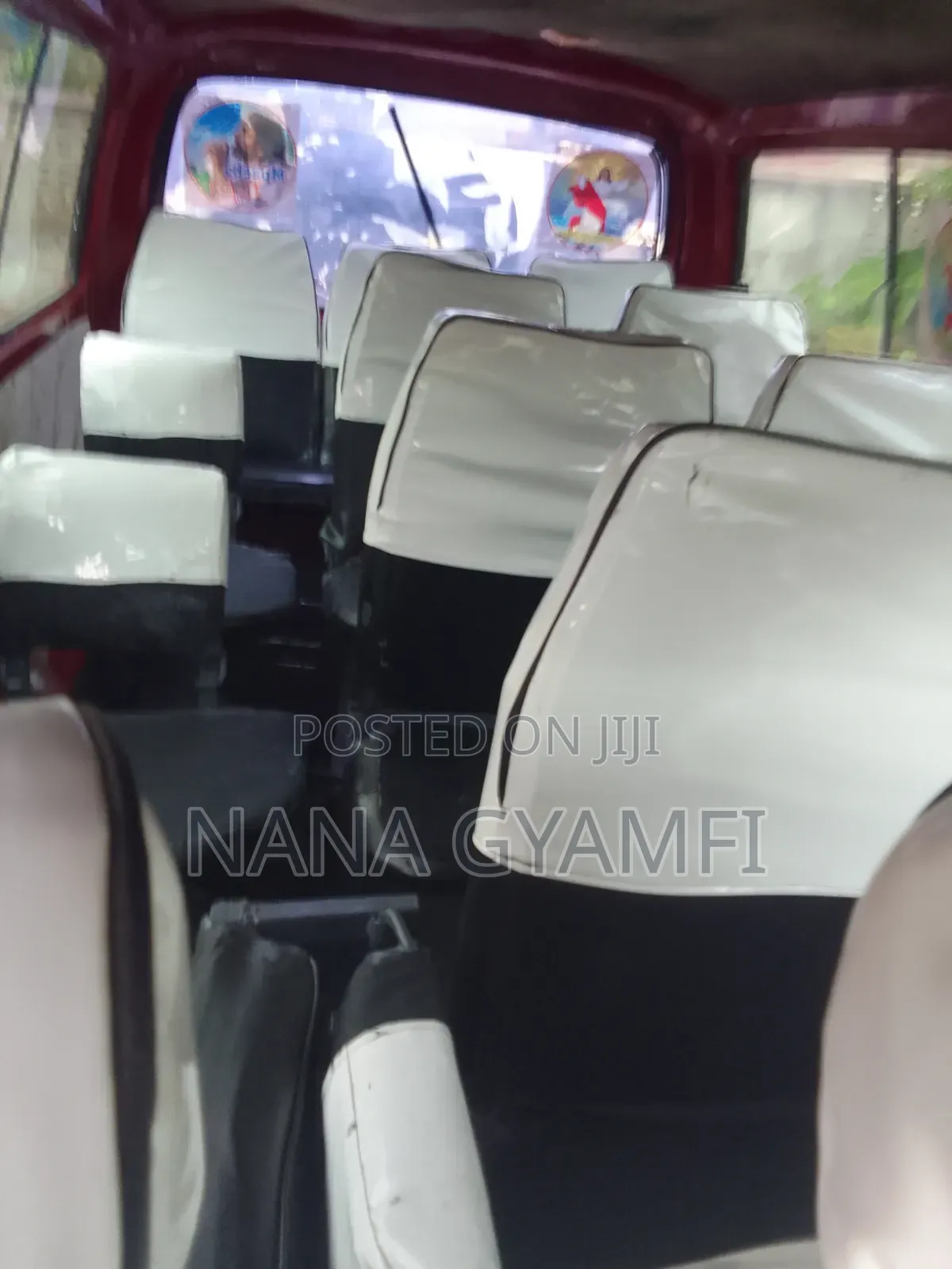 Toyota HiAce 2008 Red