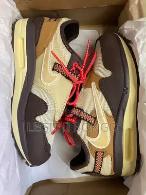 Original Nike Sneakers