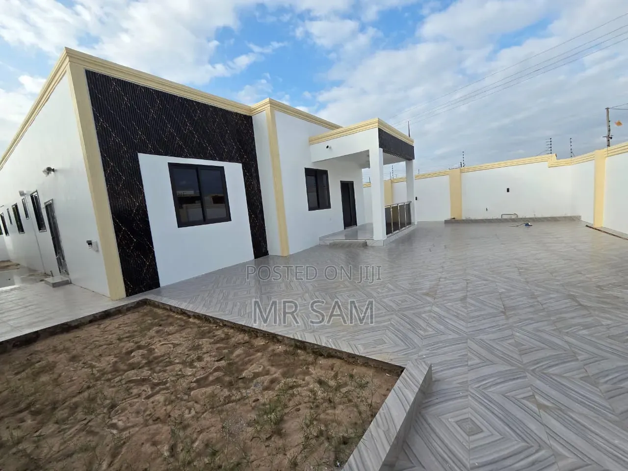 4bdrm House in Sam Properties, Opeikuma for sale