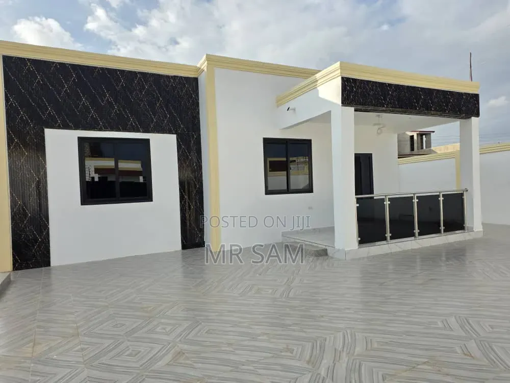 4bdrm House in Sam Properties, Opeikuma for sale
