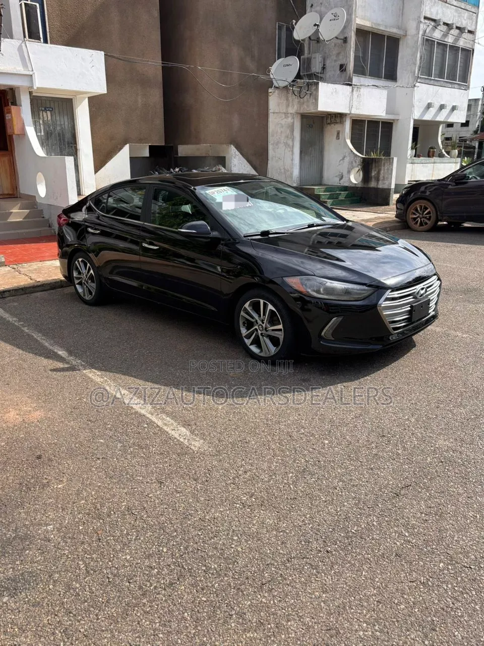 Hyundai Elantra Limited Sedan FWD (2.0L 4cyl 6A) 2017 Black