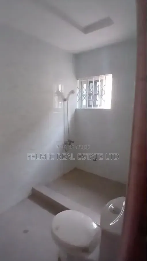 3bdrm House in Felmic Real Estate, Amasaman for rent