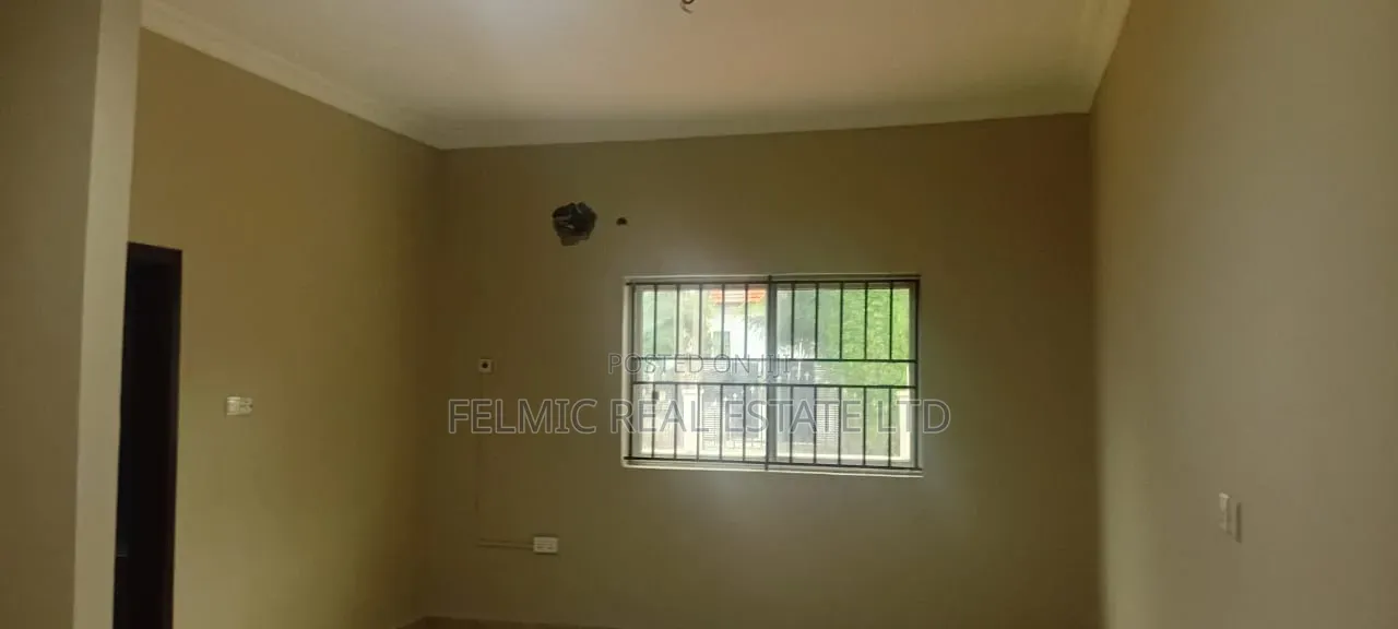 3bdrm House in Felmic Real Estate, Amasaman for rent