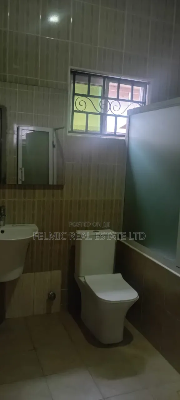 3bdrm House in Felmic Real Estate, Amasaman for rent