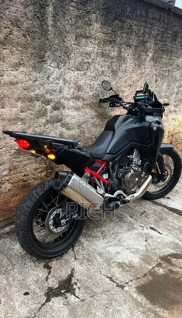 Honda 2024 Black