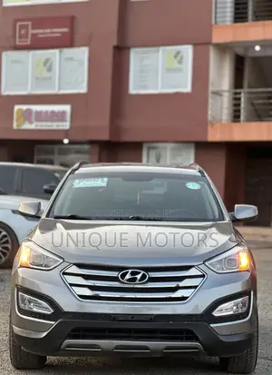 Hyundai Santa Fe 2015 Gray