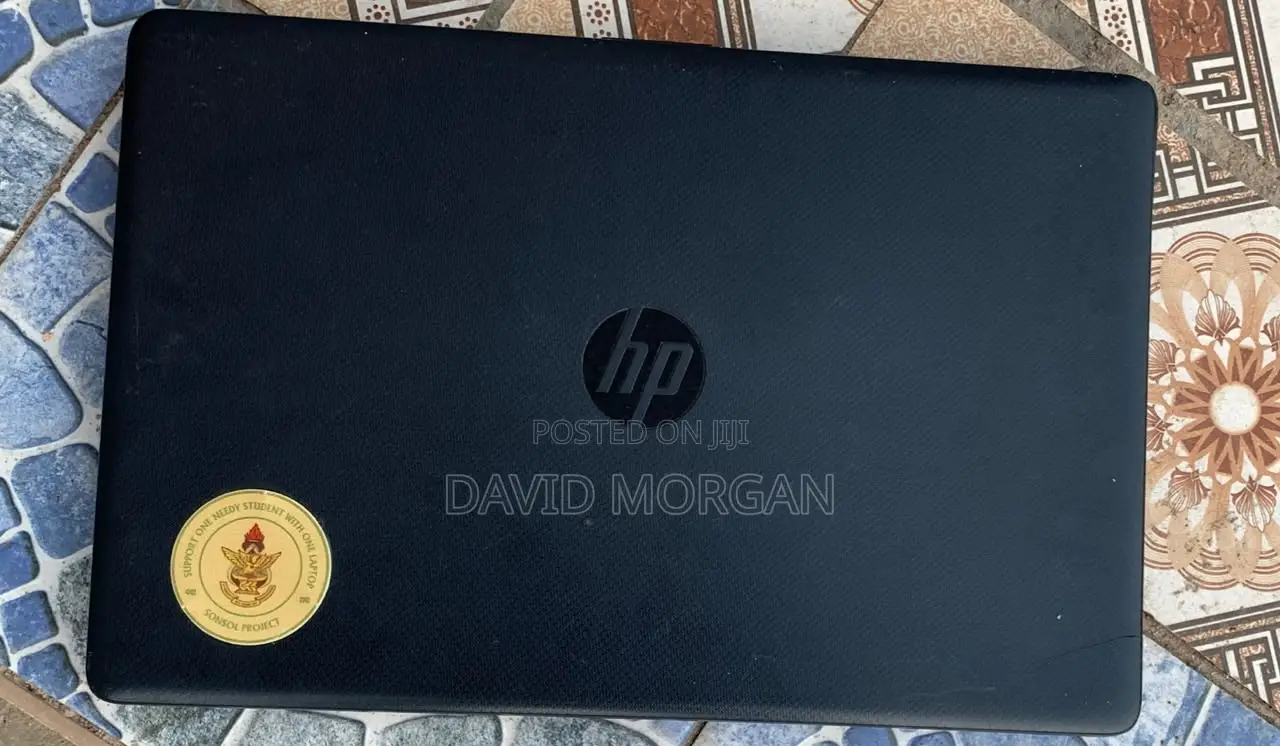 Laptop HP 15-da3007nia 4GB Intel Core i3 HDD 1T