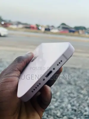 Apple iPhone 13 128 GB Pink