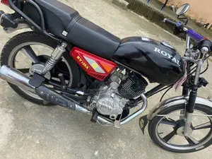 Royal Motorcycle 2024 Black