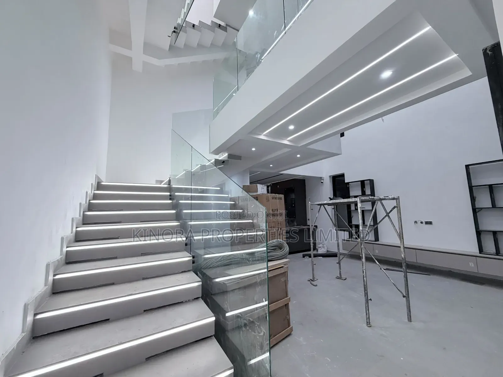 4bdrm Duplex in School Junction for sale