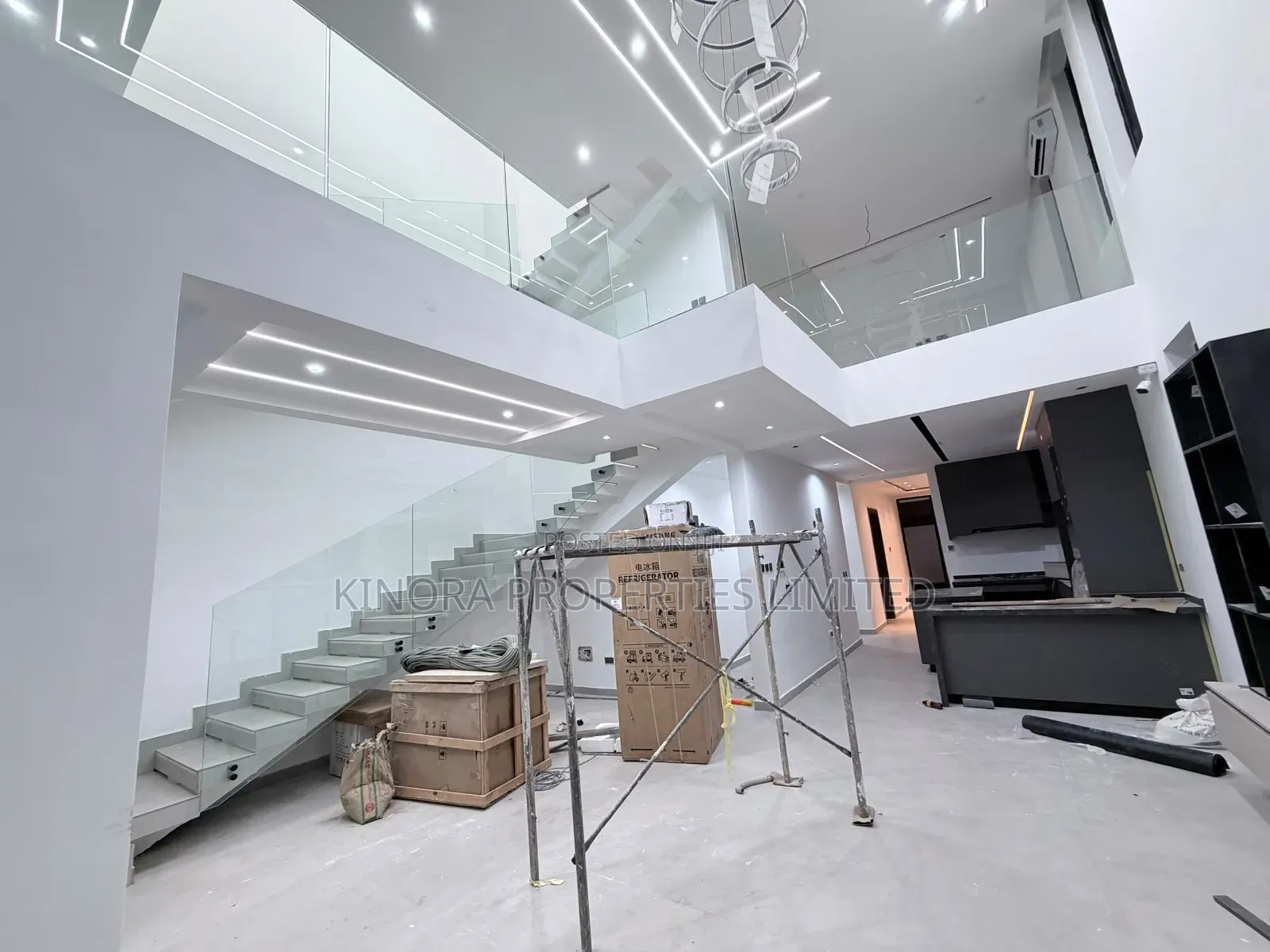 4bdrm Duplex in School Junction for sale