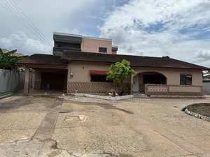3bdrm House in Felmic Real Estate, Ghana Link Area for sale