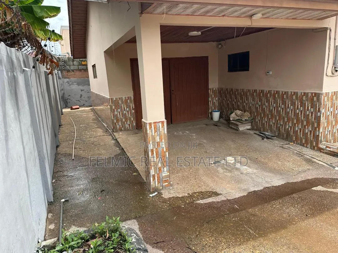 3bdrm House in Felmic Real Estate, Ghana Link Area for sale