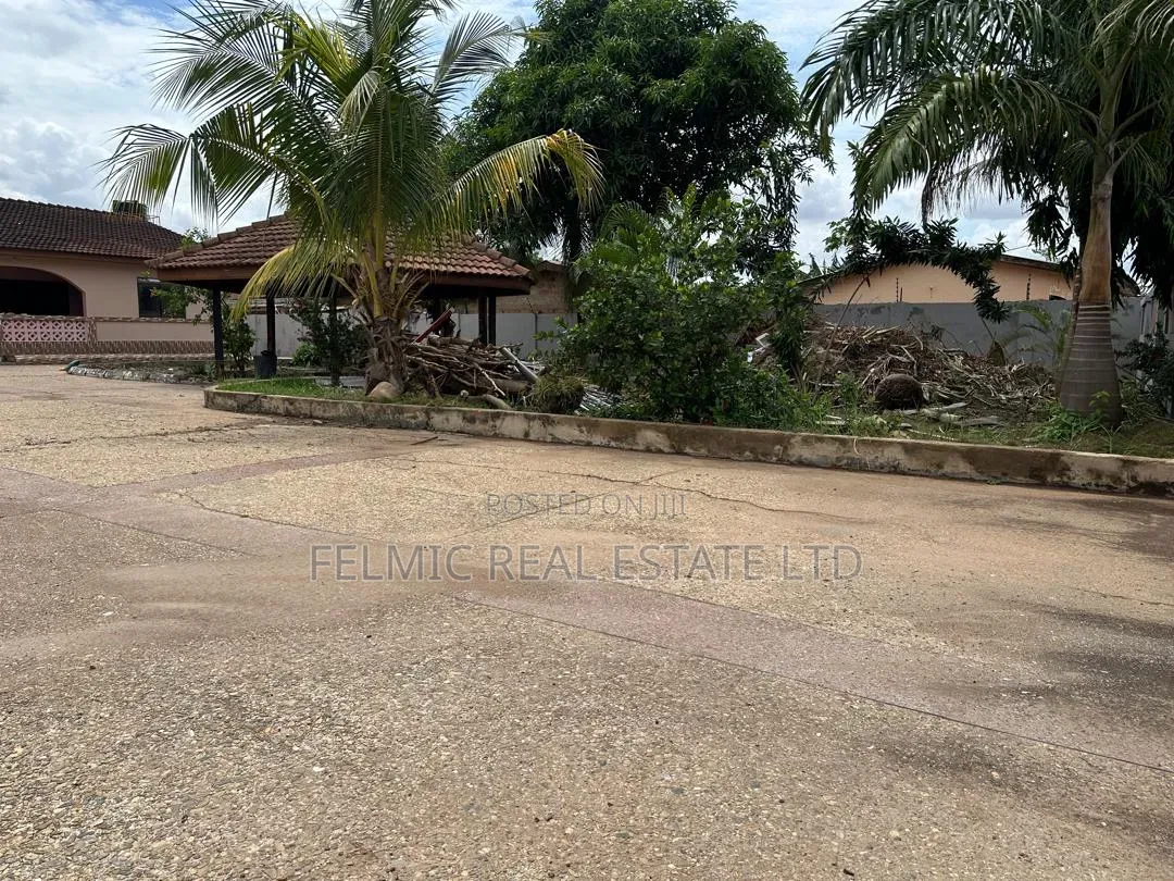 3bdrm House in Felmic Real Estate, Ghana Link Area for sale