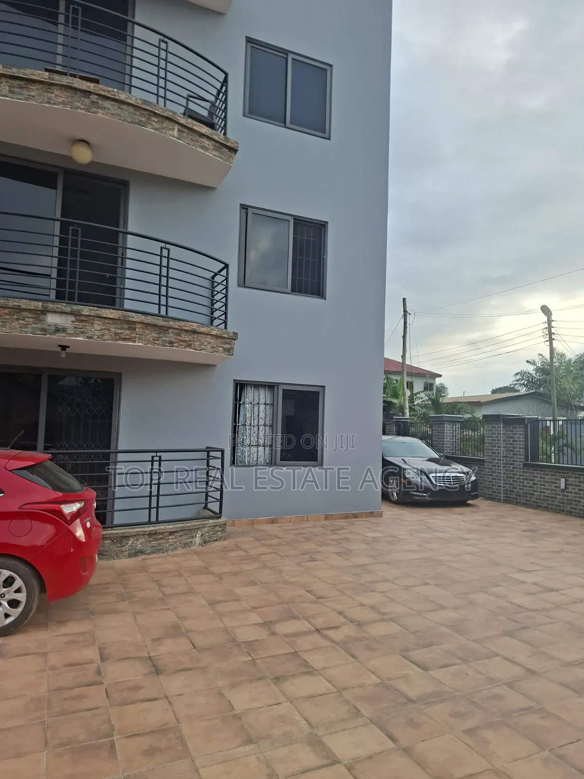 3bdrm Apartment in ,,Parakoe, Ga East Municipal for rent