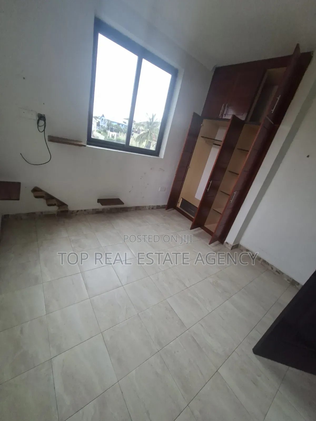 3bdrm Apartment in ,,Parakoe, Ga East Municipal for rent