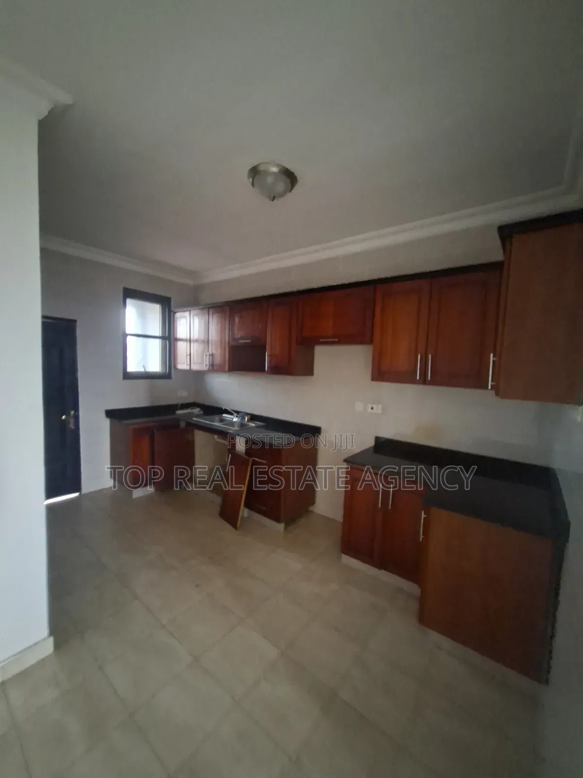 3bdrm Apartment in ,,Parakoe, Ga East Municipal for rent