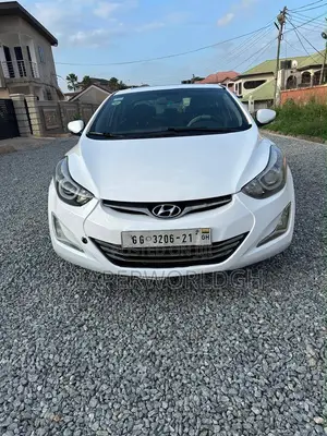 Hyundai Elantra 2015 White
