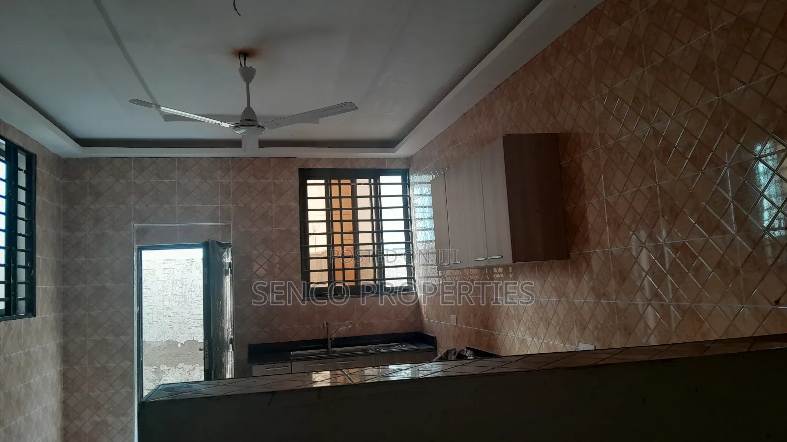 Furnished 4bdrm House in Ghana Flag for sale