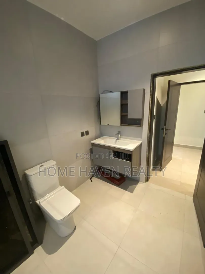 4bdrm House in Spintex Comm 18, Baatsona Total for sale