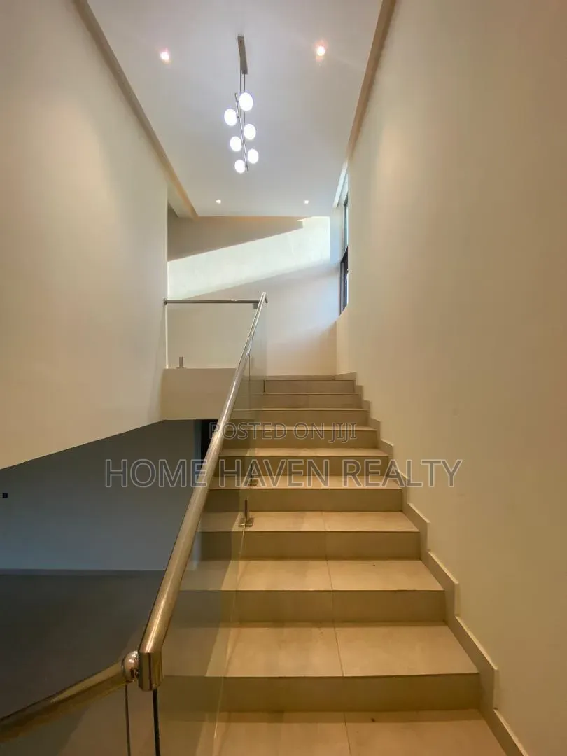 4bdrm House in Spintex Comm 18, Baatsona Total for sale