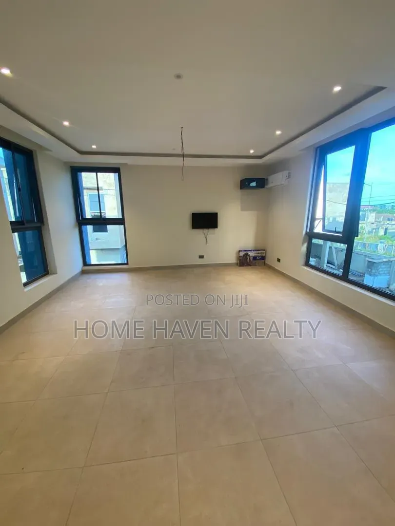4bdrm House in Spintex Comm 18, Baatsona Total for sale