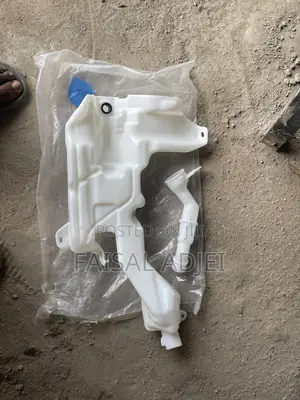 Cr-v 17 Wiper Bottle