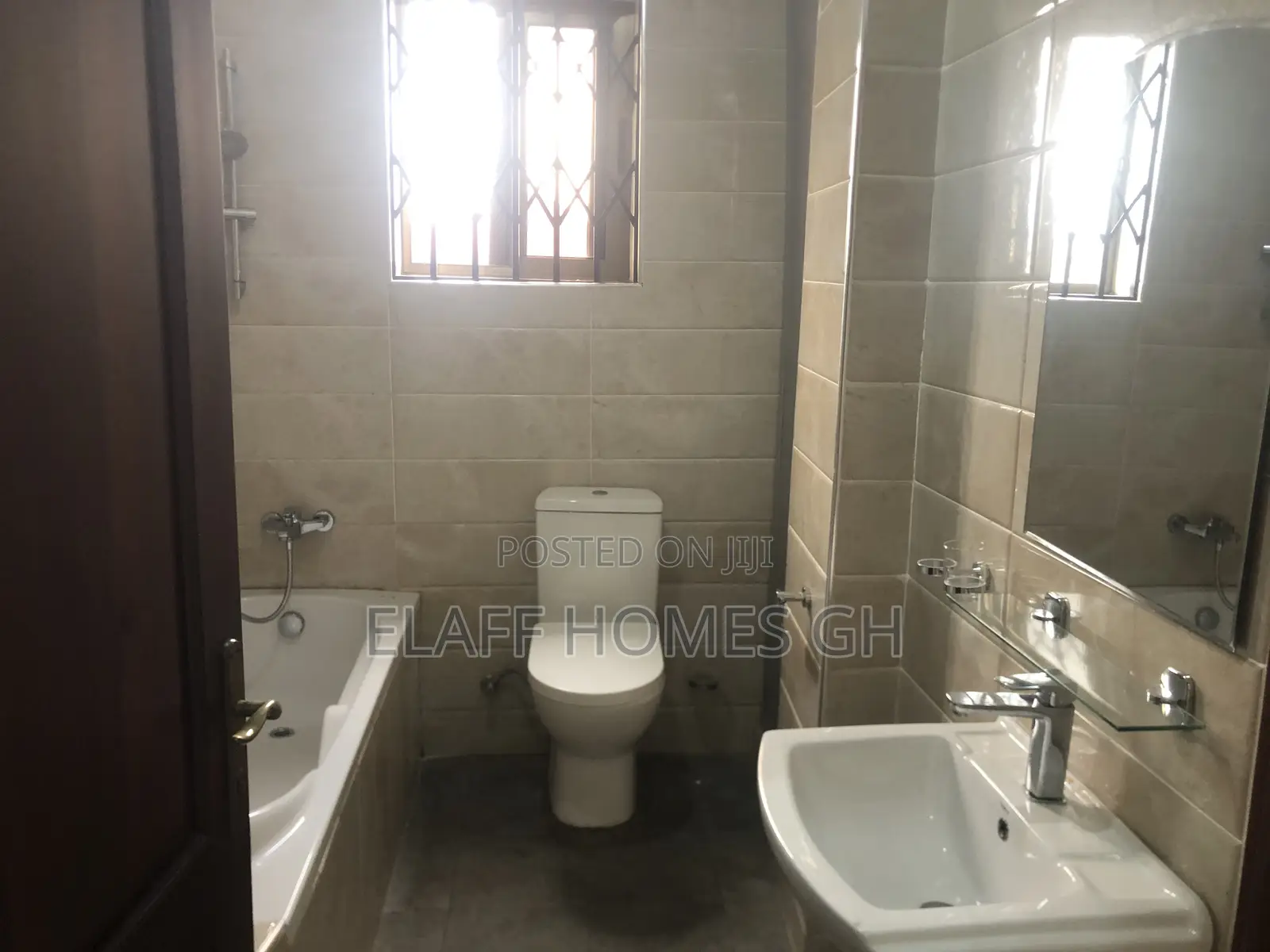 2bdrm Apartment in Elaffhomesgh, Otano for rent
