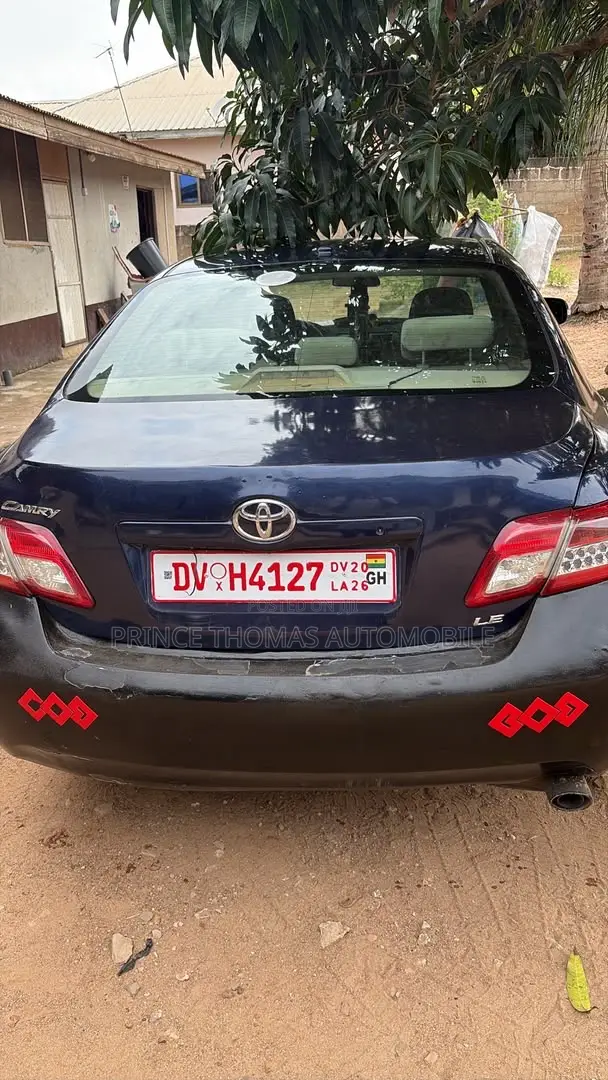 Toyota Camry 2010 Blue