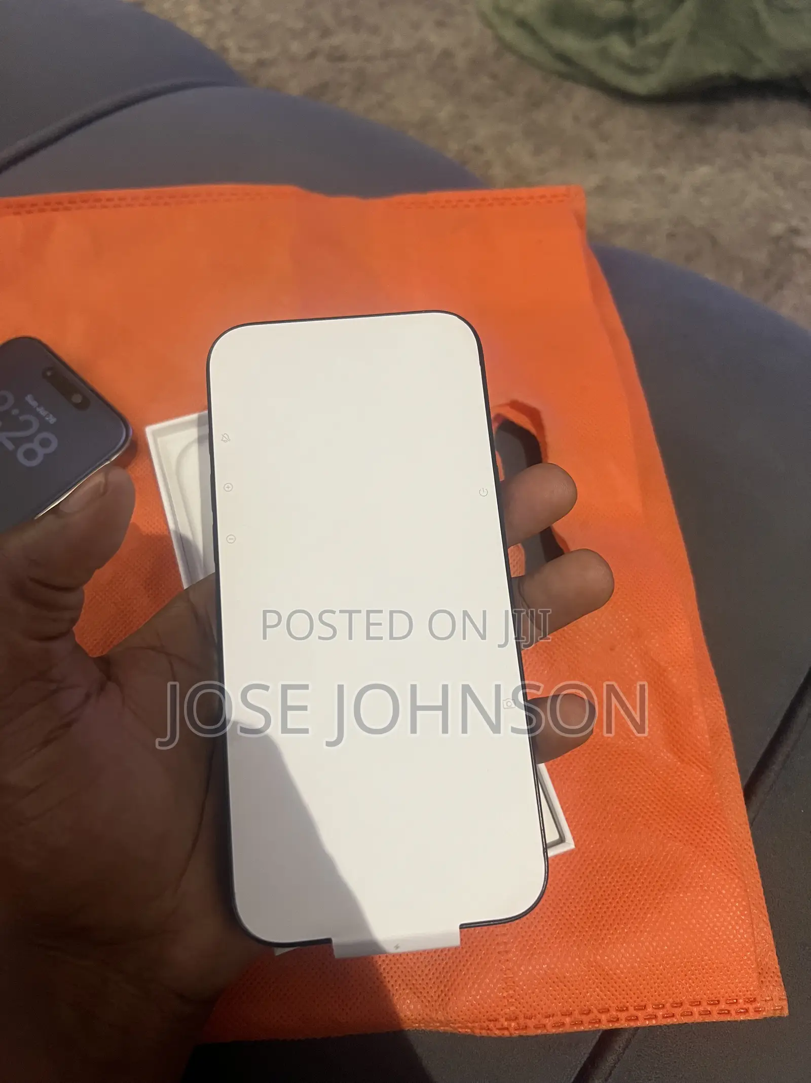 New Apple iPhone 16 Pro Max 256 GB Black